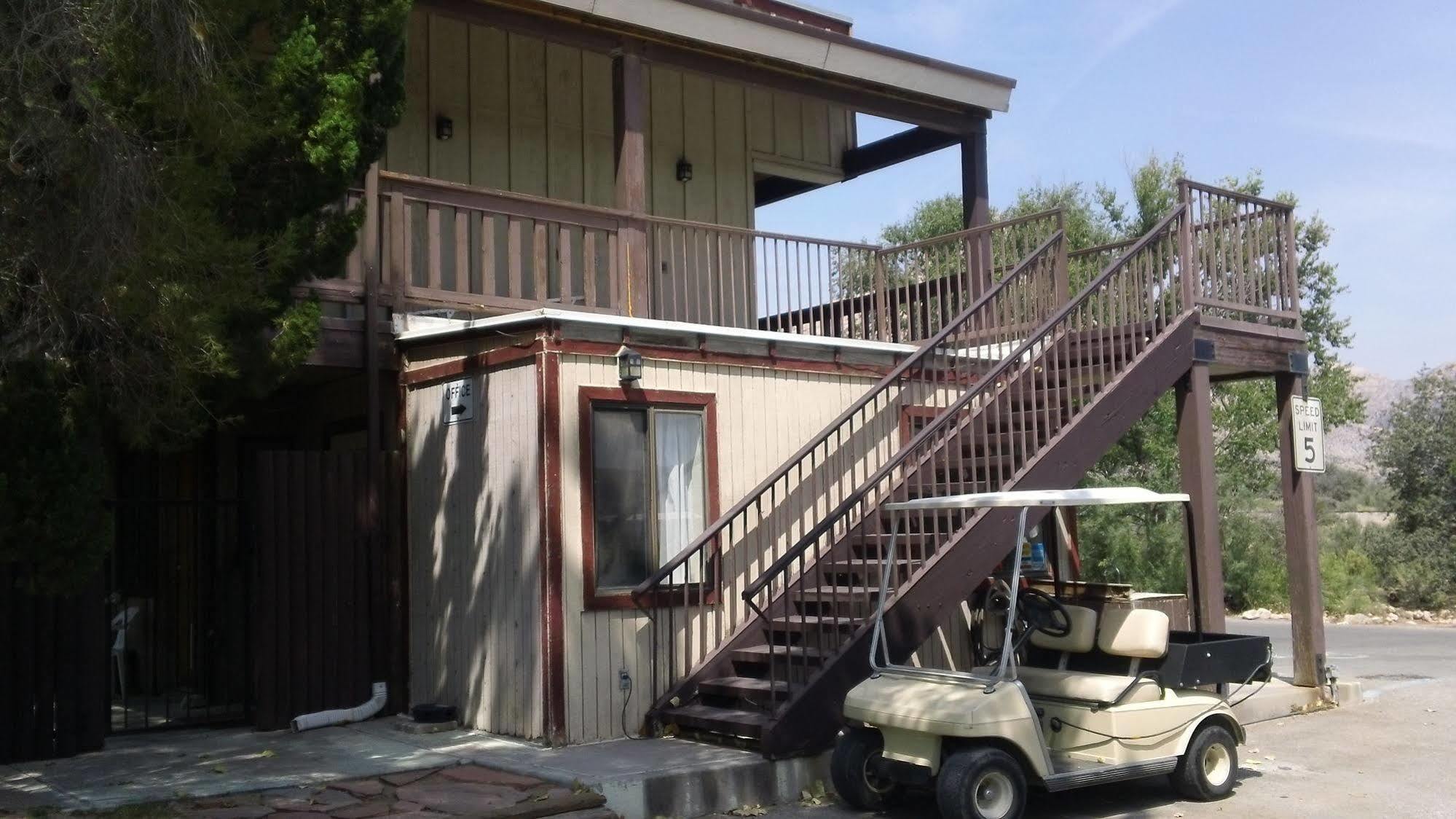 Bonnie Springs Ranch Motel Blue Diamond Exterior photo
